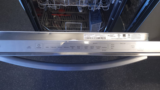 Samsung Top Control 48dBA Dishwasher with StormWash Cleaning and AutoRelease Door! (BRAND NEW - DENTED FRONT DOOR)

-New Never Used, but does have a dent on the front door from shipping, photos shown