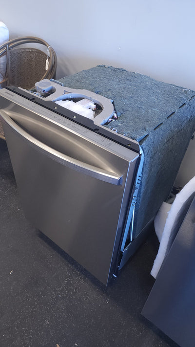 Samsung Top Control 48dBA Dishwasher with StormWash Cleaning and AutoRelease Door! (USED - VERY CLEAN)

-CLEARANCE ITEM!!!   -   AUTOMATICALLY 20% OFF AT CHECKOUT!!  -  (PRICE AFTER 20% = $199.00)