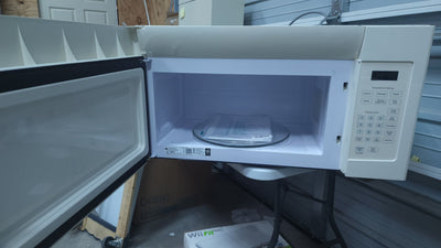 General Electric Over The Range Microwave, White! (USED - VERY CLEAN!)

-Used but was tested and works great