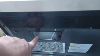 General Electric Over The Range Microwave, White! (USED - VERY CLEAN!)

-Used but was tested and works great