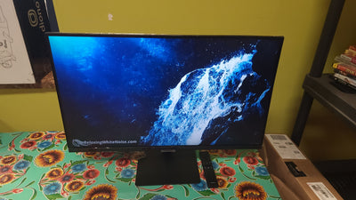 SAMSUNG M5 Series 27-Inch FHD 1080p Smart Monitor & Streaming TV (Tuner-Free), Netflix, HBO, Prime Video, & More, Apple Airplay, Bluetooth, Built-in Speakers, Remote Included!