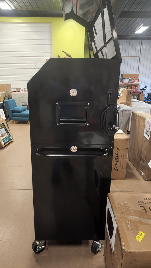 Husky 41 in. W x 24.5 in D Standard Duty 16-Drawer Combination Rolling Tool Chest and Top Tool Cabinet Set in Gloss Black!

-Brand new out of the box, does have one very small indent on the back left corner, photos shown