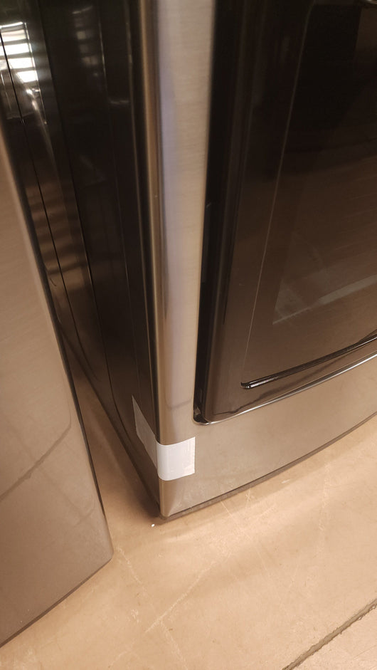 LG 5.0 cu. ft. Top Load Washer with TurboWash3D and 7.3 cu. ft. Electric Dryer with SmartDiagnosis!

-Brand new never used (Dryer does have two small dents on the bottom front corner of both sides, photos shown)