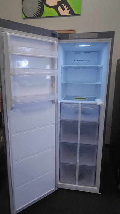 Samsung 11.4 cu. ft. Capacity Convertible Upright Freezer in Stainless!

-Brand new, dented from shipping (Photos shown)

-CLEARANCE ITEM!!!   -   (AUTOMATICALLY 20% OFF AT CHECKOUT!!)  -  (PRICE AFTER 20% OFF = $449.00)