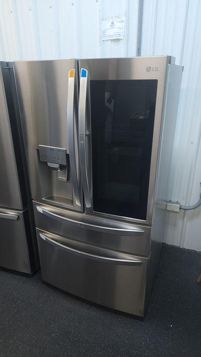LG 22.5 cu. ft. InstaView Door-in-Door Counter-Depth Refrigerator with Craft Ice!

-Brand new -(Freezer Handle Is lightly Dented From Shipping, Photos Shown)