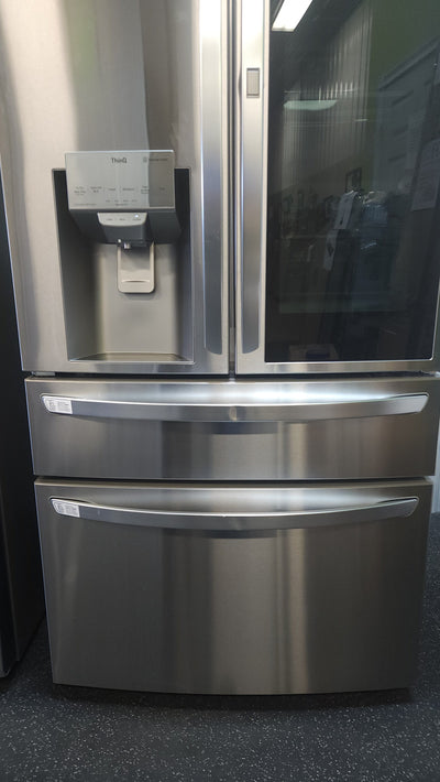 LG 22.5 cu. ft. InstaView Door-in-Door Counter-Depth Refrigerator with Craft Ice!

-Brand new -(Freezer Handle Is lightly Dented From Shipping, Photos Shown)