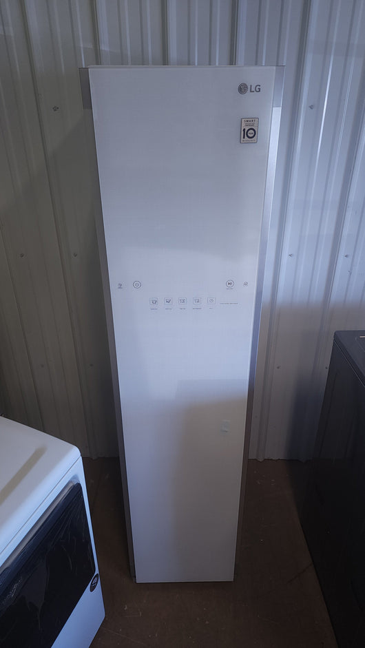 LG Styler Smart Wi-Fi enabled Steam Closet with TrueSteam and Moving Hangers! - (USED - VERY CLEAN)

-Steam closet was tested and works great, is also very clean