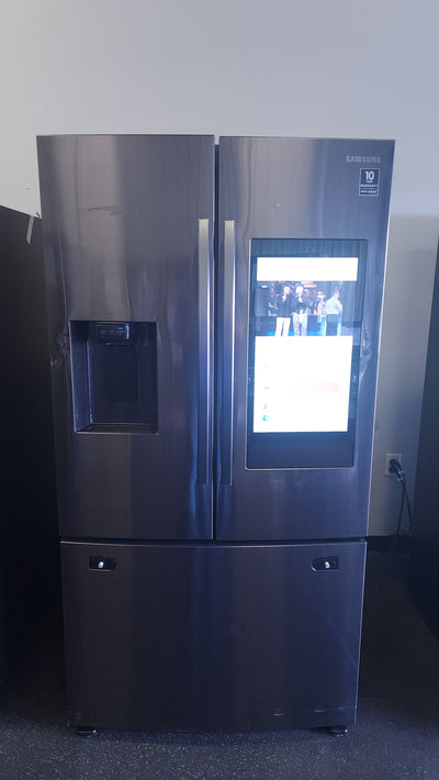 Samsung 26.5 cu. ft. Large Capacity 3-Door French Door Refrigerator with Family Hub and External Water and Ice Dispenser!  -  (USED - VERY CLEAN!)

-Used, but is very clean and works perfectly