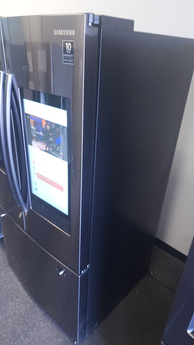 Samsung 26.5 cu. ft. Large Capacity 3-Door French Door Refrigerator with Family Hub and External Water and Ice Dispenser!  -  (USED - VERY CLEAN!)

-Used, but is very clean and works perfectly