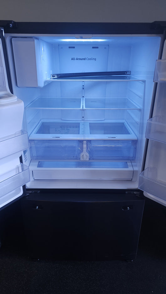 Samsung 26.5 cu. ft. Large Capacity 3-Door French Door Refrigerator with Family Hub and External Water and Ice Dispenser!  -  (USED - VERY CLEAN!)

-Used, but is very clean and works perfectly