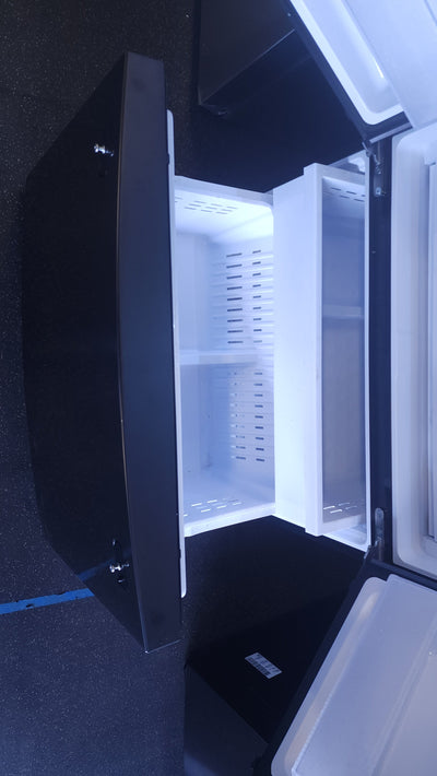 Samsung 26.5 cu. ft. Large Capacity 3-Door French Door Refrigerator with Family Hub and External Water and Ice Dispenser!  -  (USED - VERY CLEAN!)

-Used, but is very clean and works perfectly