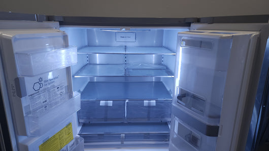 LG 29.7 cu. ft. French Door Door-in-Door Refrigerator with Craft Ice! (NEW - SCRATCH/DENT FROM SHIPPING)