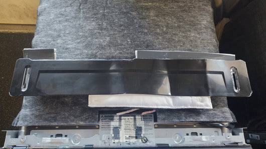 LG Top Control Dishwasher with Glide Rail and Energy Star Qualified!

-Brand new out out of the box (The bottom foot plate is lightly indented, photos shown of it on top)