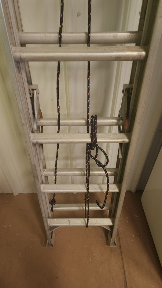 15' Ft. Extension Ladder! (USED)