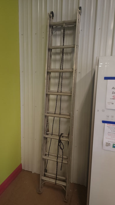 15' Ft. Extension Ladder! (USED)