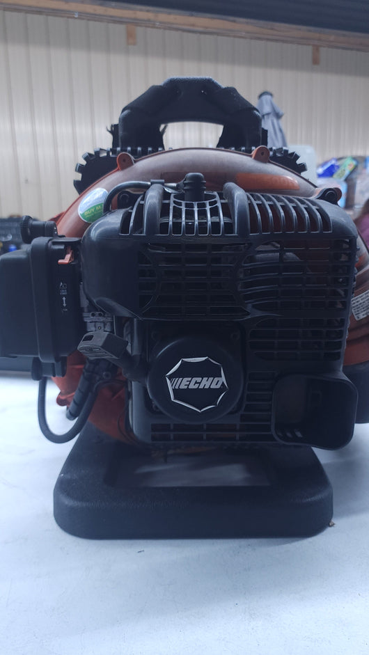 Backpack Blower: 58.2 cc Engine Displacement, 215 mph Max. Air Speed, 510 cfm Max. Air Flow, 2 Stroke! (USED)

-Used but was tested and works great