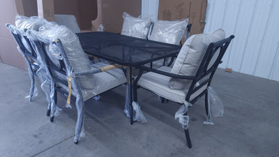 8 PC OUTDOOR DINING SET! (SIX CHAIRS, ROUGHT IRON DINING TABLE, & AN UMBRELLA!)

-Whole set is Brand New & Assembled