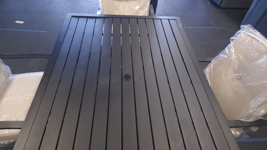 Mainstays Black Metal 5Pc Dining Set!

-New & Assmebled (Table Does Have some small indents/scratchs, photos shown)