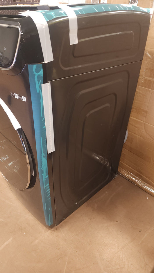 Samsung 6.0 cu. ft. FlexWash Washer and 7.5 cu. ft. ELECTRIC FlexDry Dryer with Multi-Steam Technology!

-Washer is Brand New - Dryer is Used Like New, Very Clean! (Photos Shown) 