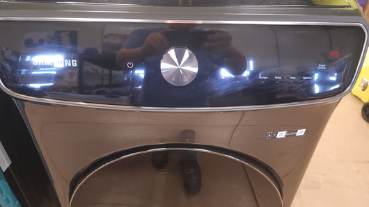 Samsung 6.0 cu. ft. FlexWash Washer and 7.5 cu. ft. ELECTRIC FlexDry Dryer with Multi-Steam Technology!

-Washer is Brand New - Dryer is Used Like New, Very Clean! (Photos Shown) 