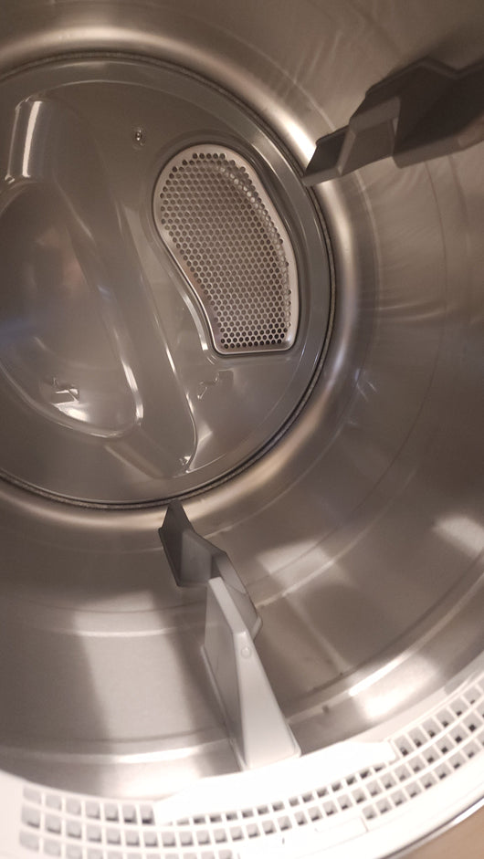 Samsung 6.0 cu. ft. FlexWash Washer and 7.5 cu. ft. ELECTRIC FlexDry Dryer with Multi-Steam Technology!

-Washer is Brand New - Dryer is Used Like New, Very Clean! (Photos Shown) 
