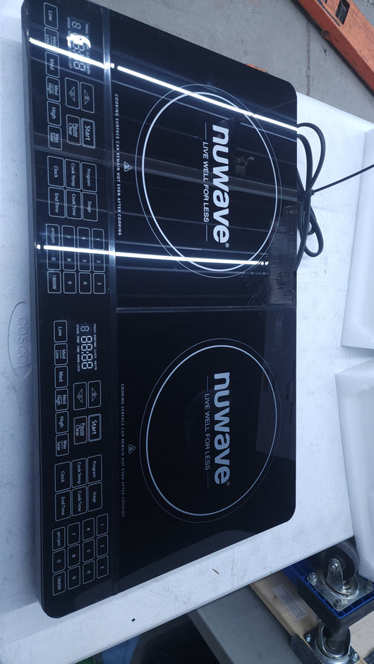 NUWAVE Double Precision Induction Cooktop, Portable, Powerful with 2 Large 8” Heating Coils! (USED - LIKE NEW)

-Used once, very clean but does have a mark on the right burner, photos shown