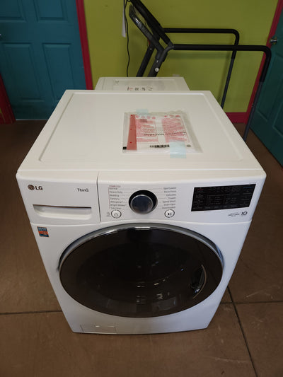 LG 4.5 cu. ft. Front Load Washer with TurboWash 360 Technology and 7.4 cu. ft. GAS Dryer with TurboSteam! (GAS DRYER & WASHER)