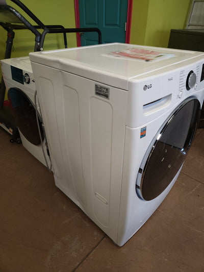 LG 4.5 cu. ft. Front Load Washer with TurboWash 360 Technology and 7.4 cu. ft. GAS Dryer with TurboSteam! (GAS DRYER & WASHER)