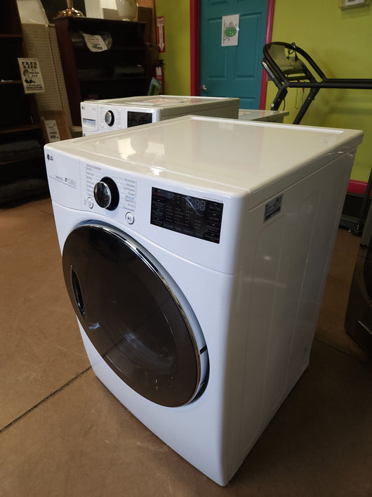 LG 4.5 cu. ft. Front Load Washer with TurboWash 360 Technology and 7.4 cu. ft. GAS Dryer with TurboSteam! (GAS DRYER & WASHER)