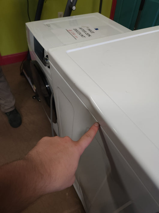 LG 4.5 cu. ft. Front Load Washer with TurboWash 360 Technology and 7.4 cu. ft. GAS Dryer with TurboSteam! (GAS DRYER & WASHER)
