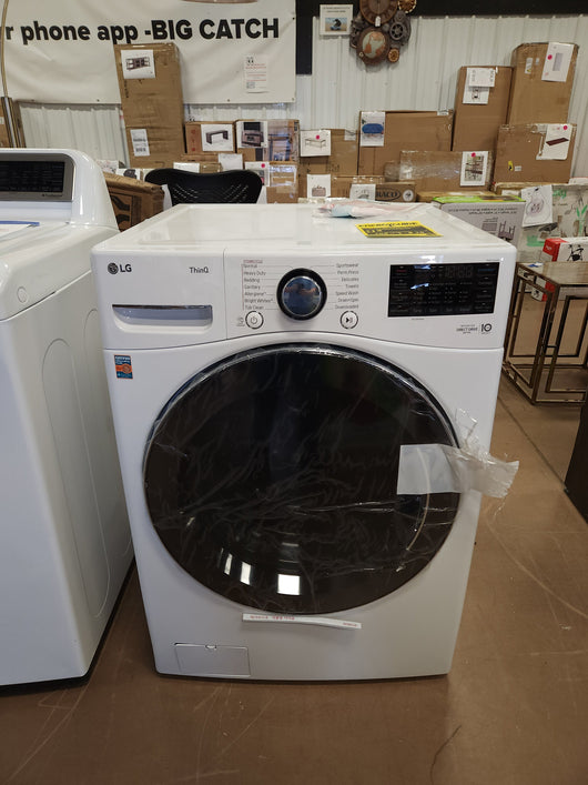 LG 4.5 cu. ft. Front Load Washer with TurboWash 360 Technology!

-Brand new out of the box 