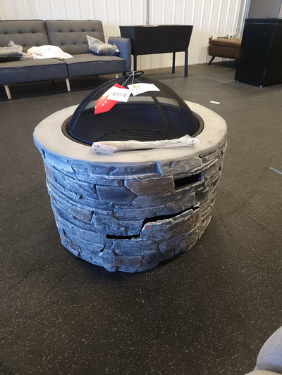 SALVAGE SPECIAL!!!


OUTDOOR WOOD BURNING FIRE PIT!! (FUNCTIONAL BUT DAMAGED FROM SHIPPING