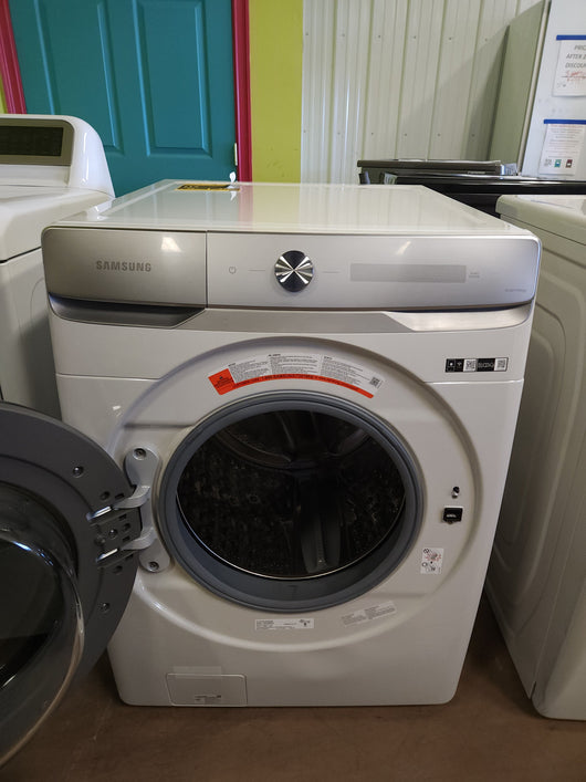 Samsung 5.0 cu. ft. Extra-Large Capacity Smart Dial Front Load Washer with CleanGuard and 7.5 cu. ft. Smart Dial GAS Dryer! (USED ONCE - VERY CLEAN - BOTH)

-WASHER/DRYER SET, BOTH USED, BOTH ARE VERY CLEAN AND WORK PERFECTLY! (DRYER IS GAS)