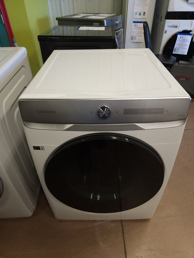 Samsung 5.0 cu. ft. Extra-Large Capacity Smart Dial Front Load Washer with CleanGuard and 7.5 cu. ft. Smart Dial GAS Dryer! (USED ONCE - VERY CLEAN - BOTH)

-WASHER/DRYER SET, BOTH USED, BOTH ARE VERY CLEAN AND WORK PERFECTLY! (DRYER IS GAS)