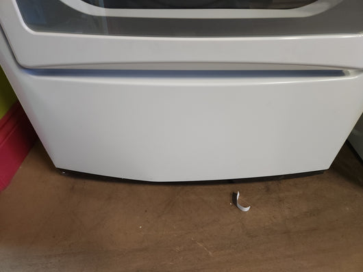 LG - 7.3 Cu Ft Gas Dryer with Sensor Dry - White! (USED - SCRATCHED)

-Dryer was tested and works perfectly, but was used and does have some scratches on the left side!