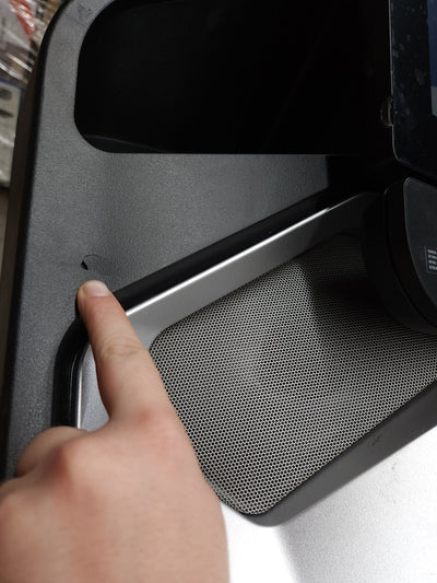 ProForm Pro 9000 Smart Treadmill!

-Brand new and already assembled! -(Has a small chip in plastic and color is rubbed off some under display Numbers, photos shown)