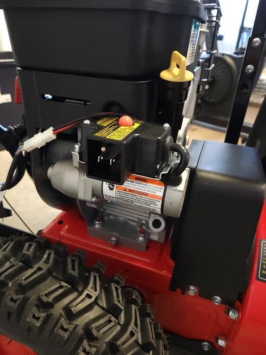 PowerSmart 26 in. Two Stage Electric Start Gas Snow Blower with Brigg Stratton Engine PSS2260BS!

-Brand new and Assembled