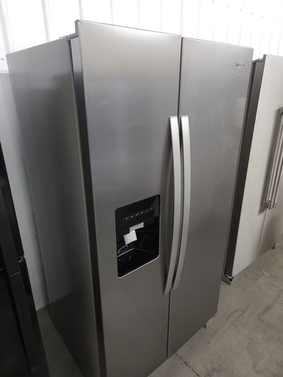 Whirlpool  24.6-cu ft Side-by-Side Refrigerator with Ice Maker (Fingerprint Resistant Stainless Steel)!

-Brand new - Scratch/DENT! (NEW never used, Does have a small scratch on the door and handle, photos shown)
