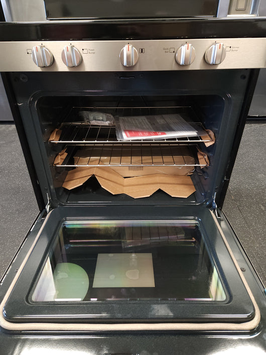 Frigidaire  30-in 5 Burners 5-cu ft Self-cleaning Freestanding Gas Range (Easycare Stainless Steel)!

-Brand new out of the box but is lightly dented from shipping, photos shown