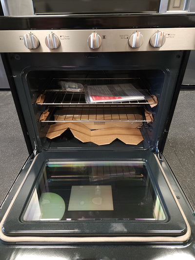 Frigidaire  30-in 5 Burners 5-cu ft Self-cleaning Freestanding Gas Range (Easycare Stainless Steel)!

-Brand new out of the box but is lightly dented from shipping, photos shown