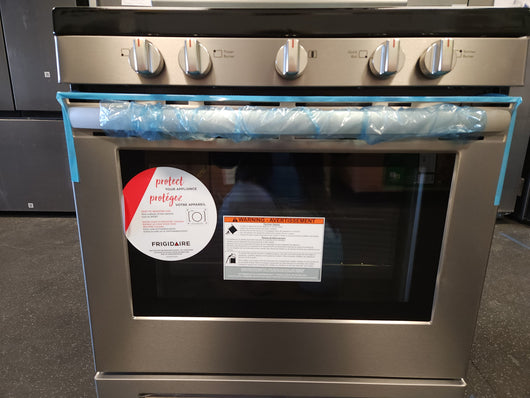 Frigidaire  30-in 5 Burners 5-cu ft Self-cleaning Freestanding Gas Range (Easycare Stainless Steel)!

-Brand new out of the box but is lightly dented from shipping, photos shown