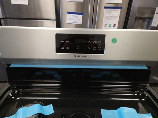 Frigidaire  30-in 5 Burners 5-cu ft Self-cleaning Freestanding Gas Range (Easycare Stainless Steel)!

-Brand new out of the box but is lightly dented from shipping, photos shown