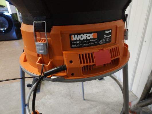 WORX WG430 13 Amp Electric Leaf Mulcher! (USED ONCE)