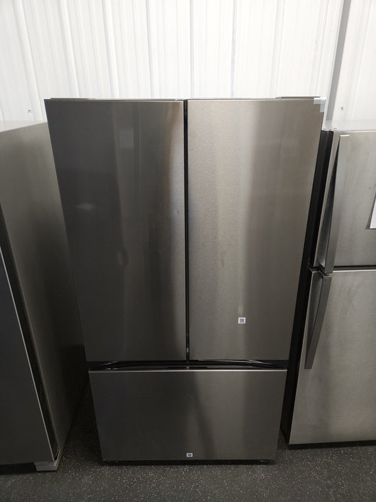 Samsung  Bespoke 30.1-cu ft French Door Refrigerator with Dual Ice Maker (Stainless Steel- All Panels) ENERGY STAR)!

-Brand new, has a very small indent on the door from shipping, photos shown