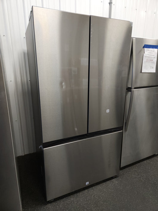 Samsung  Bespoke 30.1-cu ft French Door Refrigerator with Dual Ice Maker (Stainless Steel- All Panels) ENERGY STAR)!

-Brand new, has a very small indent on the door from shipping, photos shown