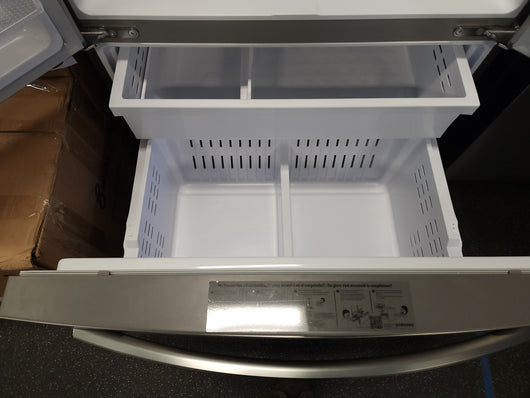 Samsung  28.2-cu ft French Door Refrigerator with Ice Maker (Fingerprint Resistant Stainless Steel) ENERGY STAR!

-Brand new out of the box!