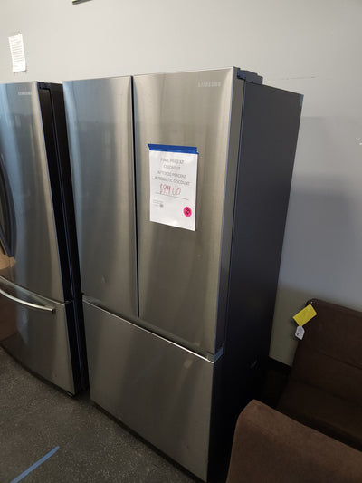 Samsung  17.5-cu ft Counter-depth French Door Refrigerator with Ice Maker (Fingerprint Resistant Stainless Steel) ENERGY STAR**New,Scratch and dent**