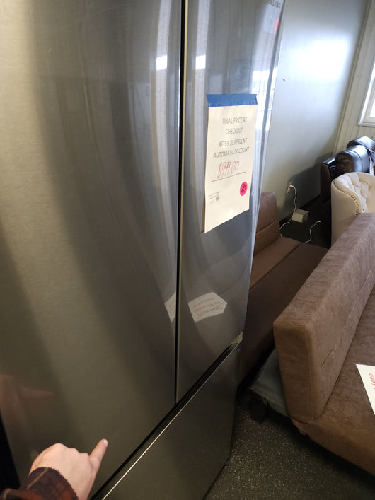 Samsung  17.5-cu ft Counter-depth French Door Refrigerator with Ice Maker (Fingerprint Resistant Stainless Steel) ENERGY STAR**New,Scratch and dent**