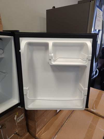 Galanz 1.7 Cu ft One Door Mini Fridge!! NEW OUT OF BOX!