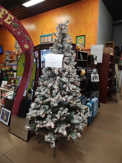 Holiday Time 7.5-Foot Pre-Lit Flocked Frisco Pine Artificial Christmas Tree!

-Brand new out of the box (We do have original box)